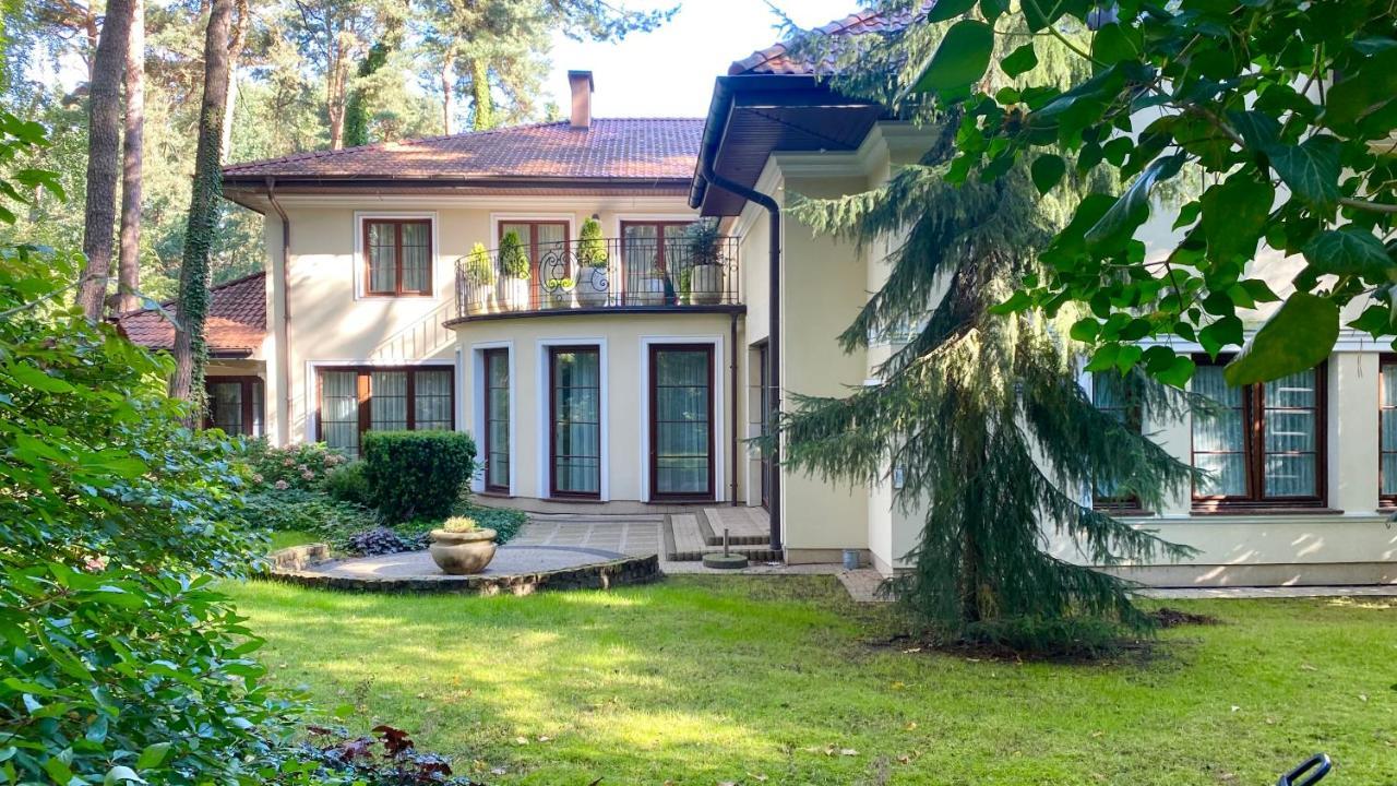 Luxury Villa Indoor Pool Warsaw Magdalenka Luaran gambar